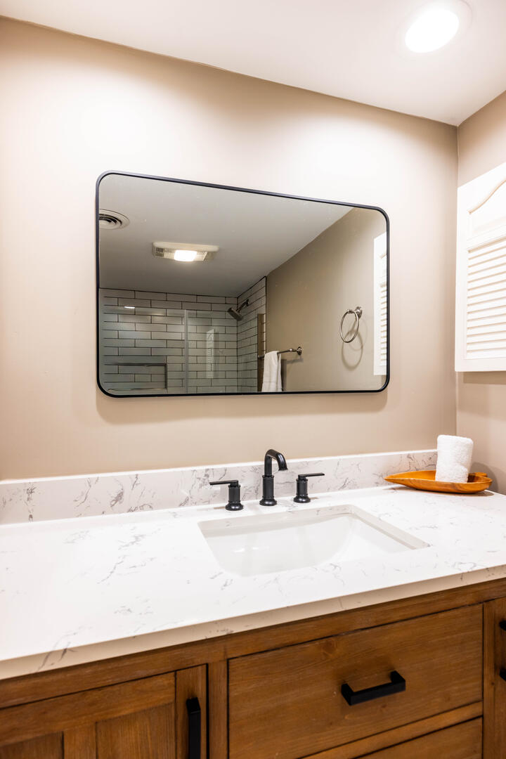 411 Capt John Fripp Villa | Photo 23