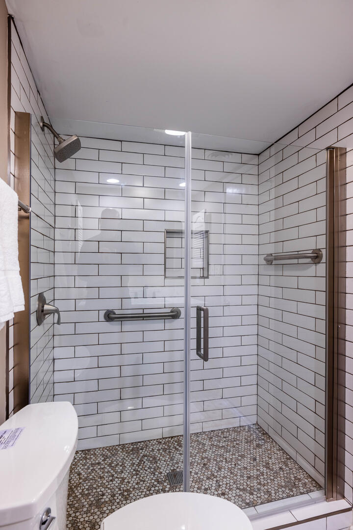 411 Capt John Fripp Villa | Photo 24