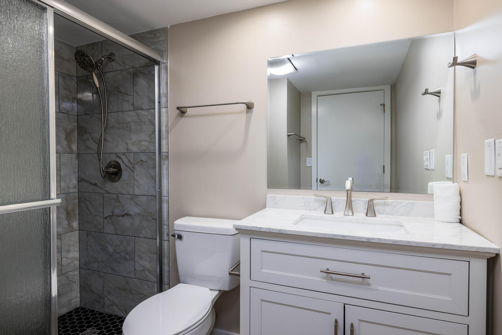 411 Capt John Fripp Villa | Photo 17