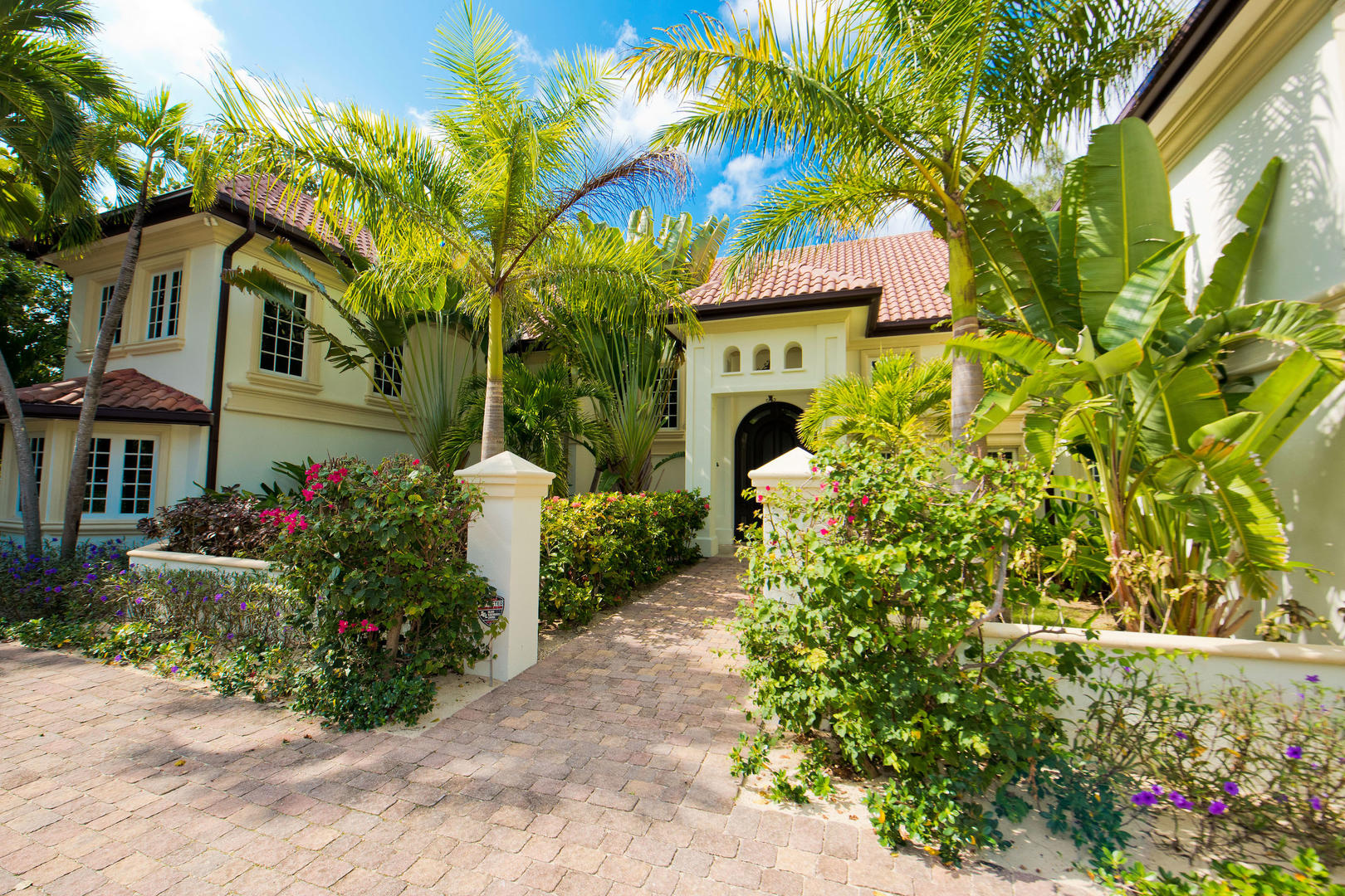 Walk into this spectacular oceanfront home.
