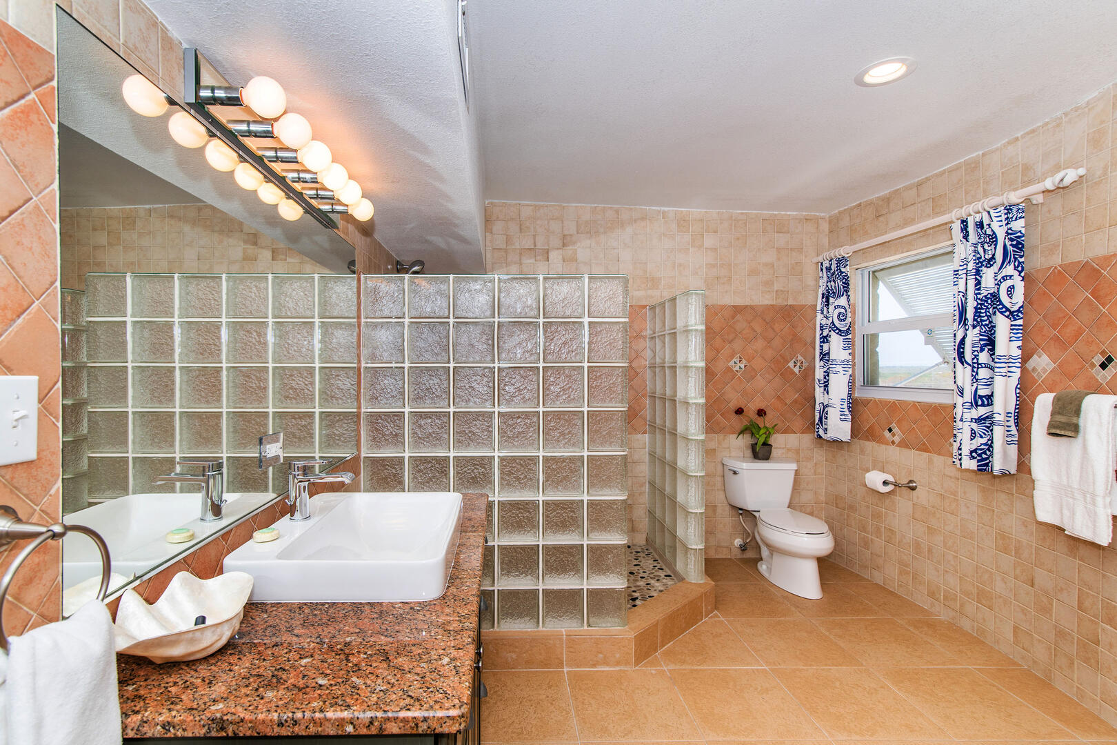 Third Floor Suite Bathroom.
