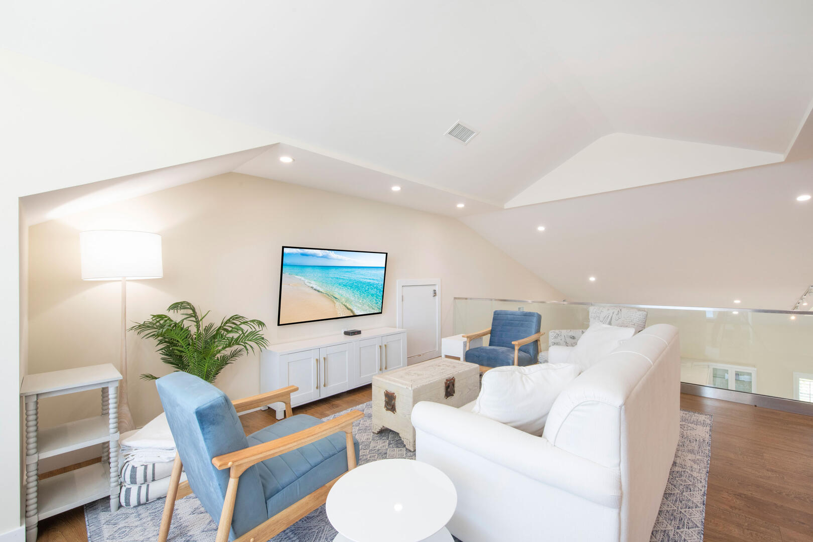 Furnished loft game room. 