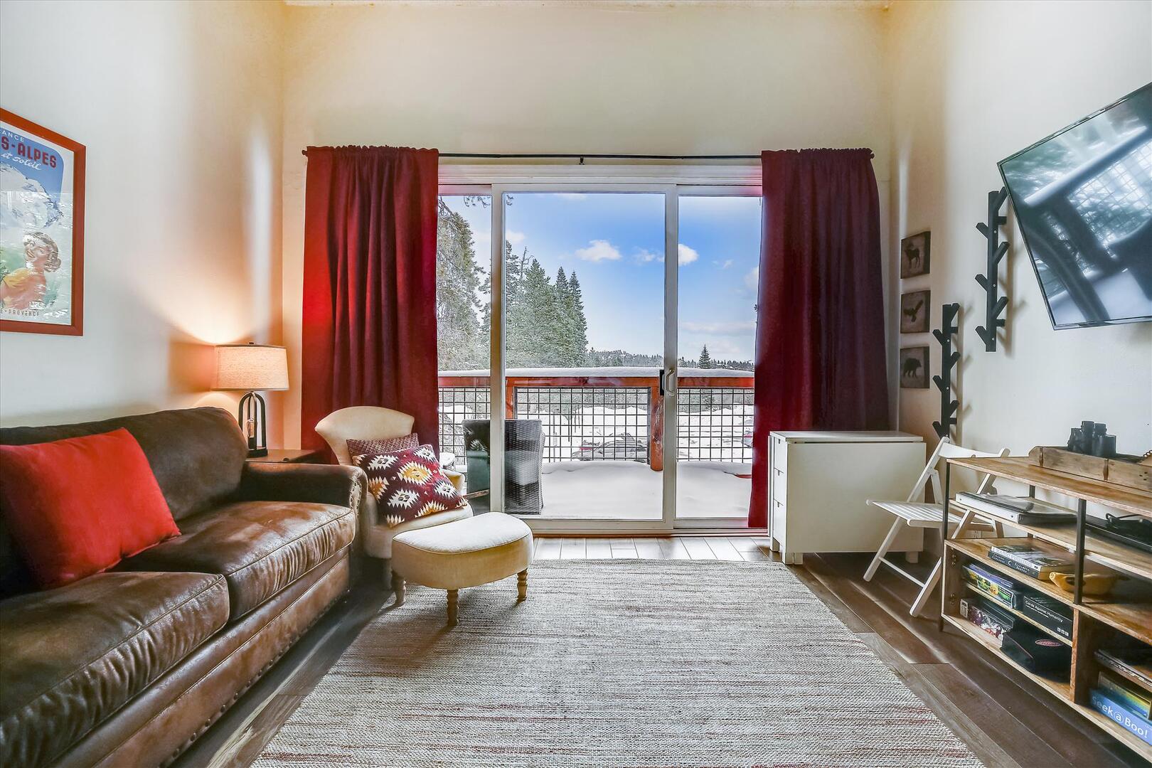 Updated Tahoe Donner Loft #228-Ballinger