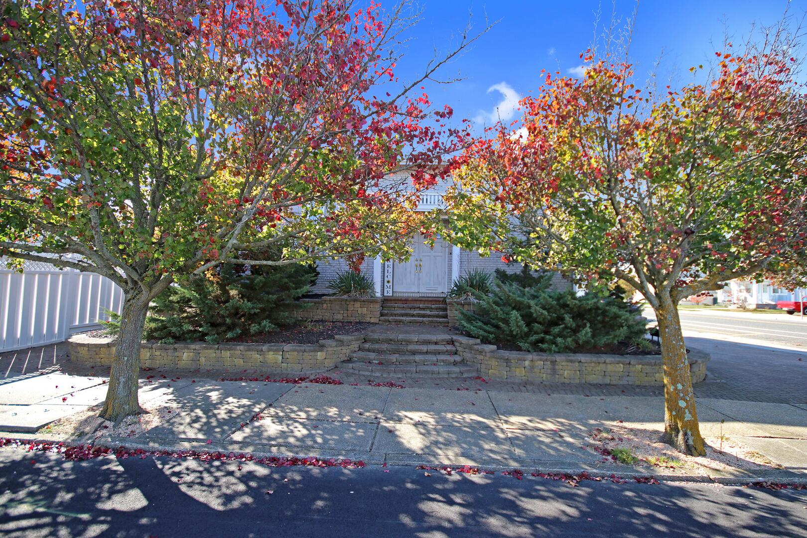8101 Seaview Ave