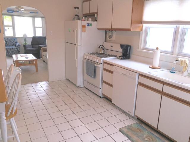 8102 Pacific Ave., 1st floor - Image 5