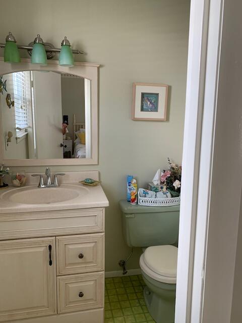 128 W Hollywood Ave., 1st fl. - Image 8