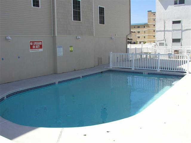 5300 Ocean Ave., Unit 14 S - Image 15