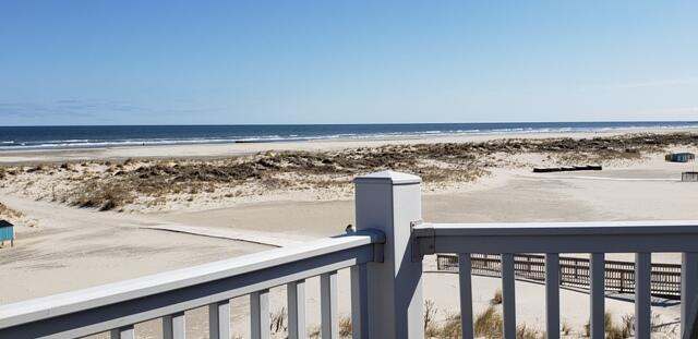 9006B Beach Ave. - Image 8