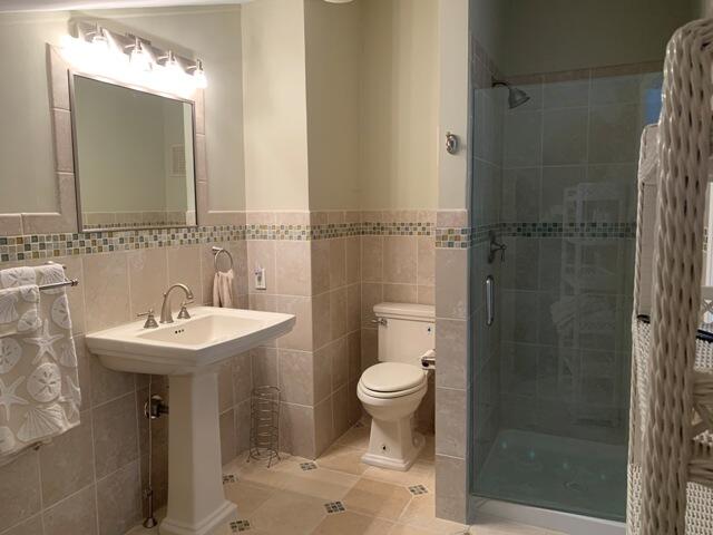 9006B Beach Ave. - Image 14