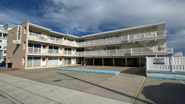 427 E Monterey Ave., Unit 11