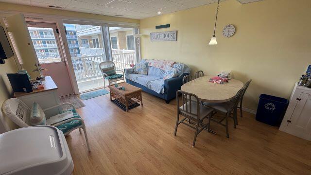 427 E Monterey Ave., Unit 11 - Image 5