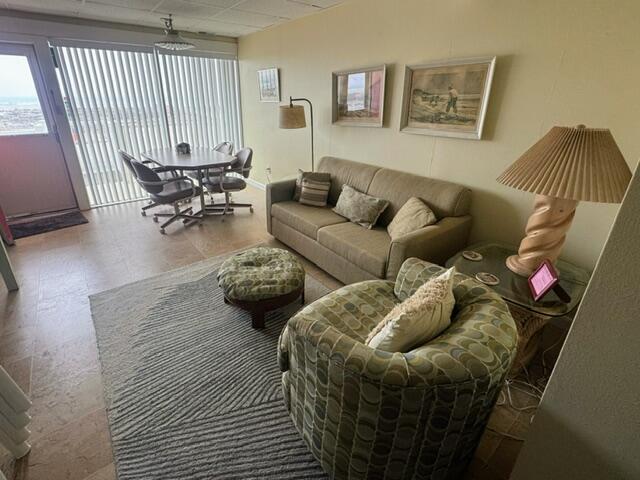 427 E Monterey Ave., Unit 15 - Image 10