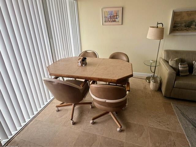 427 E Monterey Ave., Unit 15 - Image 5