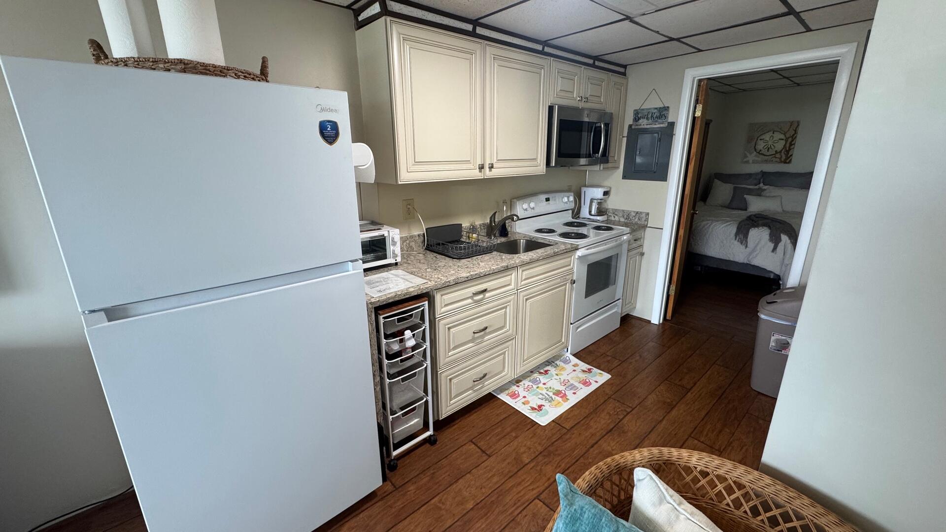 427 E. Monterey Ave., Unit 16 - Image 6