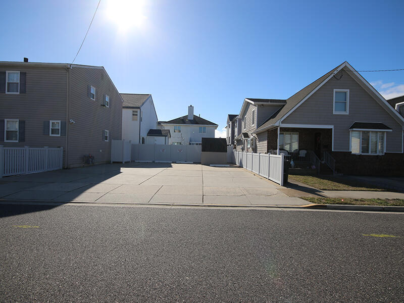 7900 Atlantic Ave. 1st fl. H - Image 10