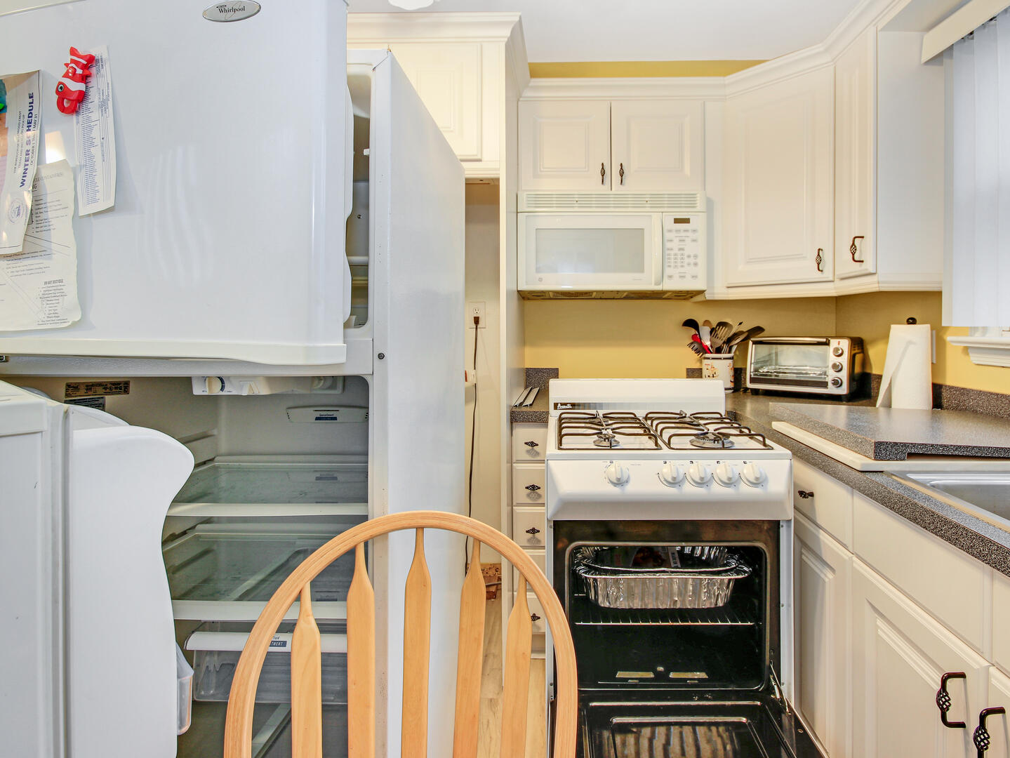 107 E Denver - Image 4