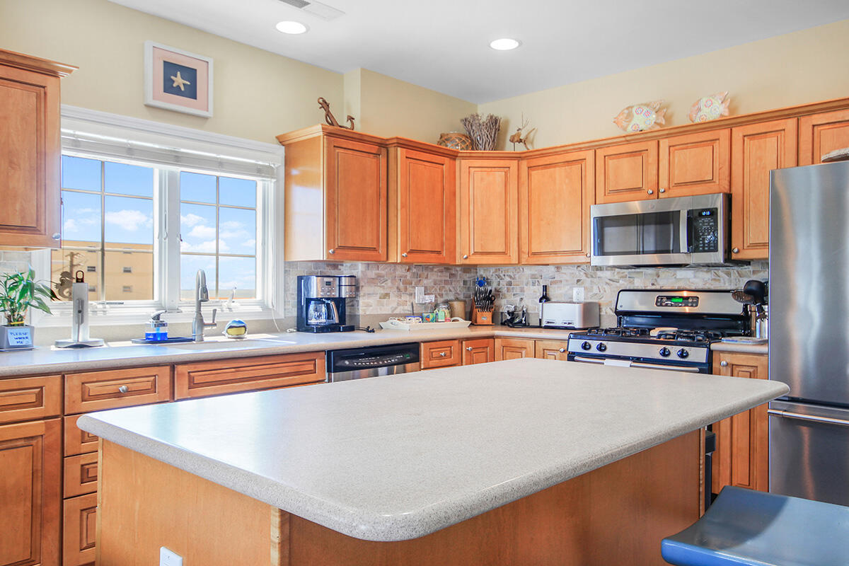 408 E Louisville Ave., Unit 202 - Image 8