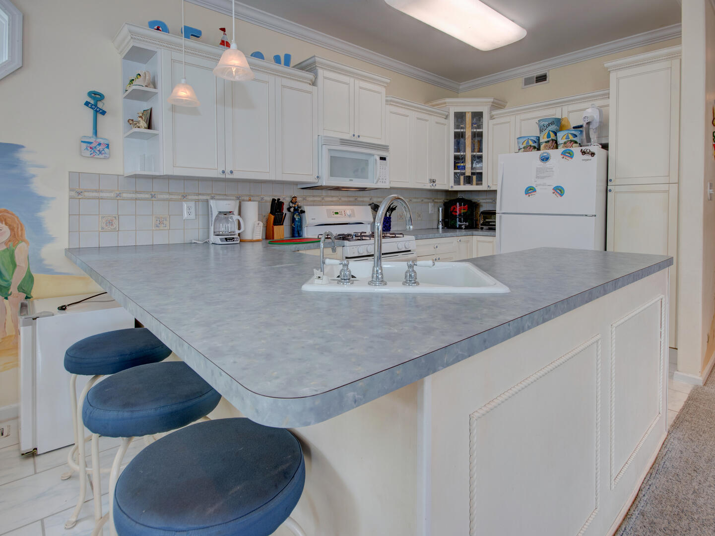 8700 Atlantic Ave., 1st fl. - Image 6