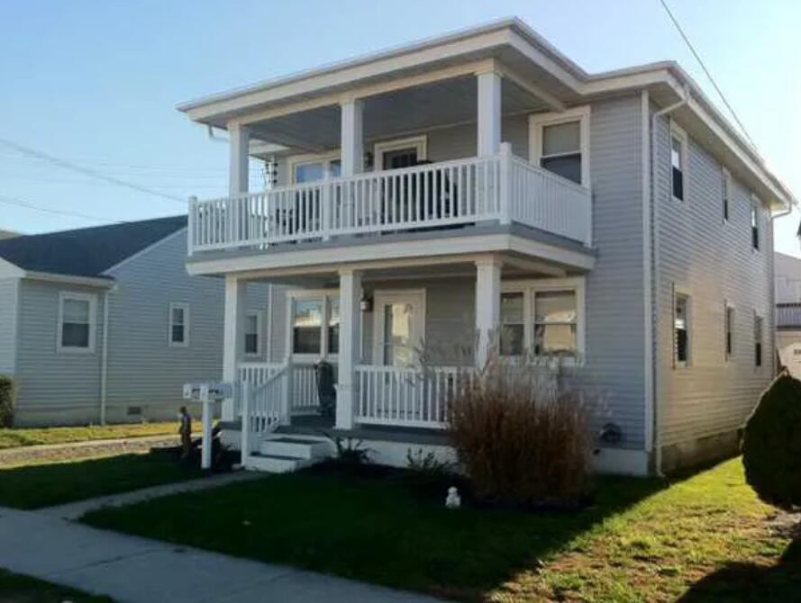 216 E Syracuse, 1st flr