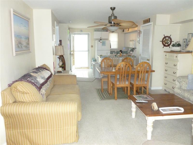 500 E St. Paul Ave., #29 H - Image 4