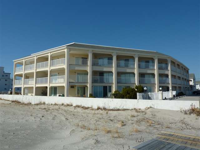 500 E St. Paul Ave., #29 H