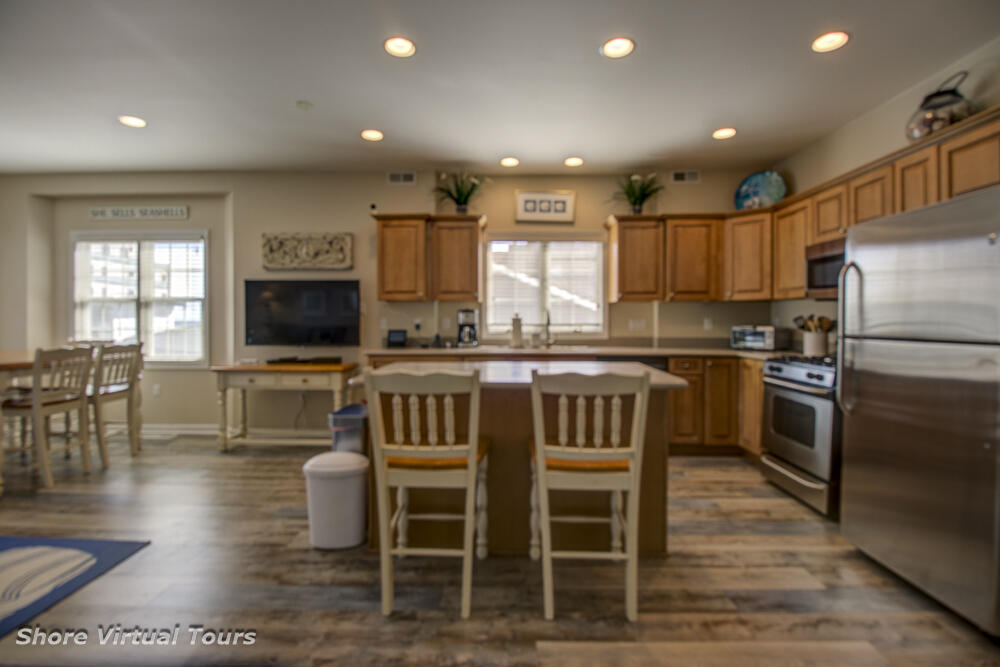 408 E Louisville Ave., Unit 101 - Image 4