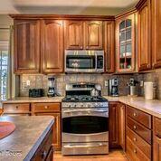 120 E Lotus - Image 11