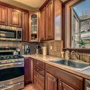 120 E Lotus - Image 12