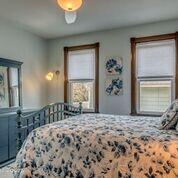 120 E Lotus - Image 13