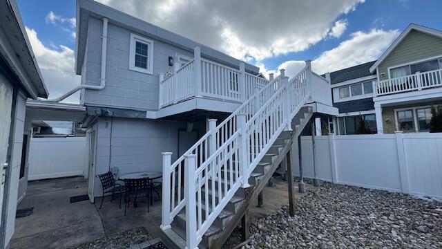 120 E. Monterey Ave. Rear Apt