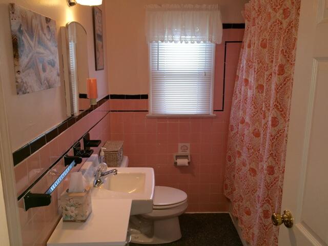 8102 Pacific Ave. 2nd fl - Image 11