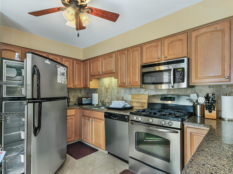 7900 Atlantic Ave. 1st fl S