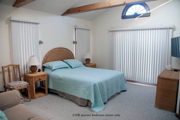 210 E Farragut Rd. Unit B S - Image 9