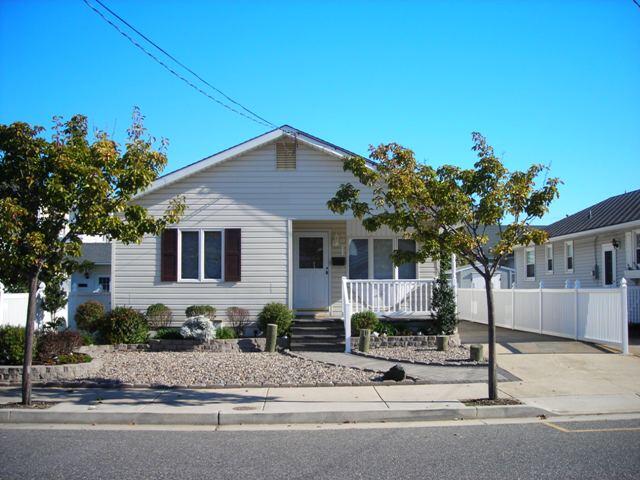 203 E. Jefferson Ave.