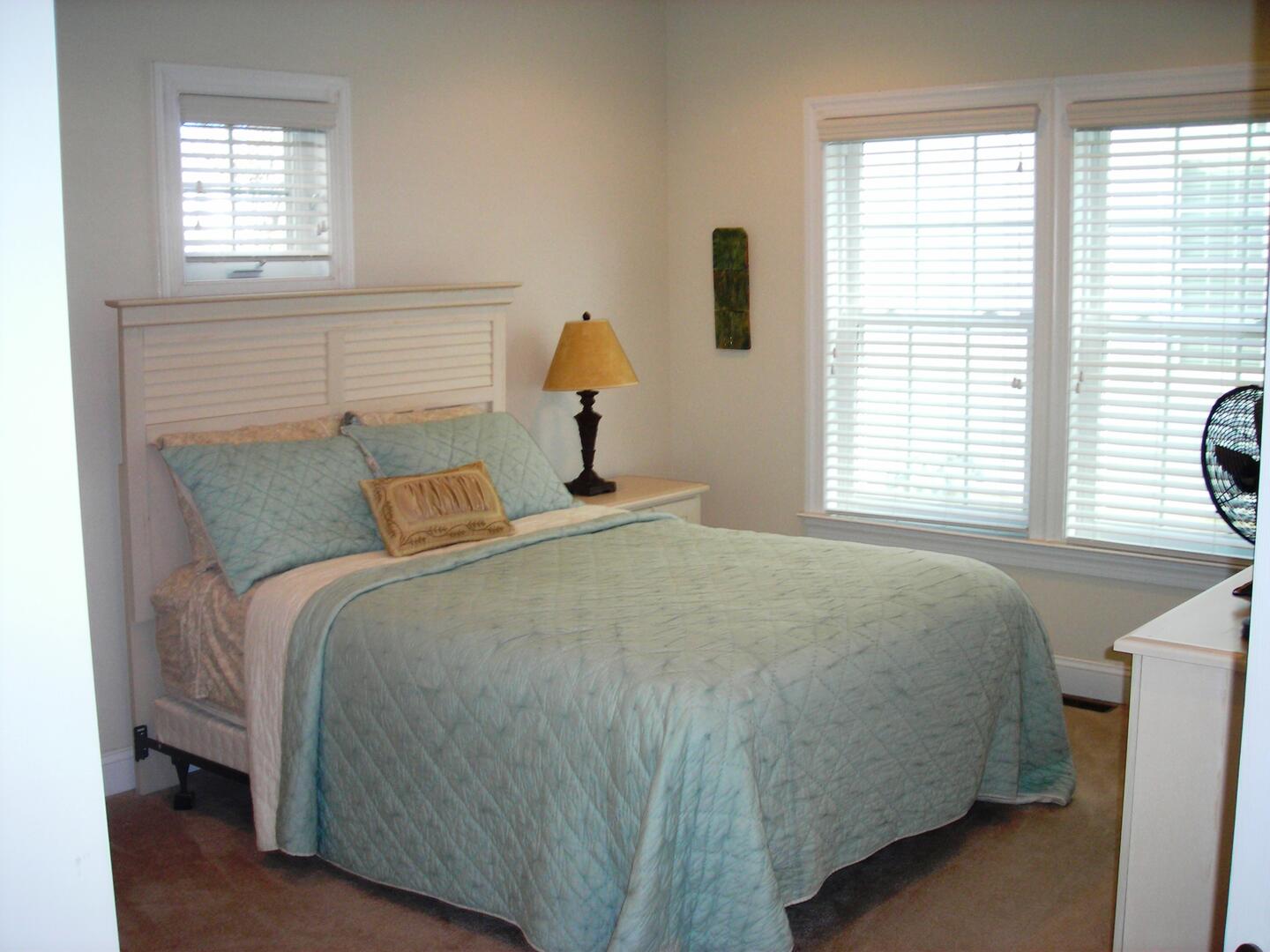 319 E. Farragut Rd - Image 5