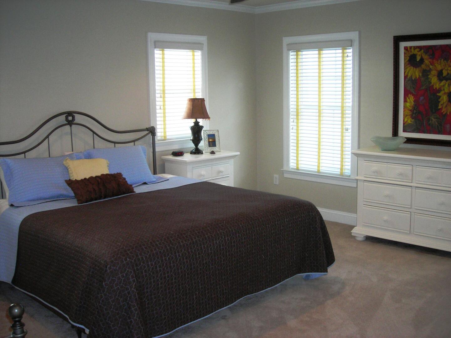 319 E. Farragut Rd - Image 11