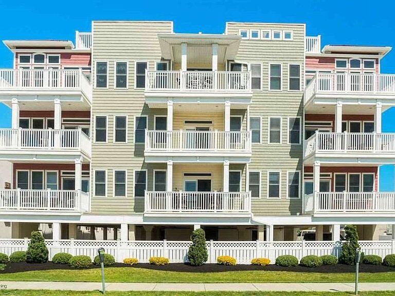 408 E Myrtle Ave., #103 H