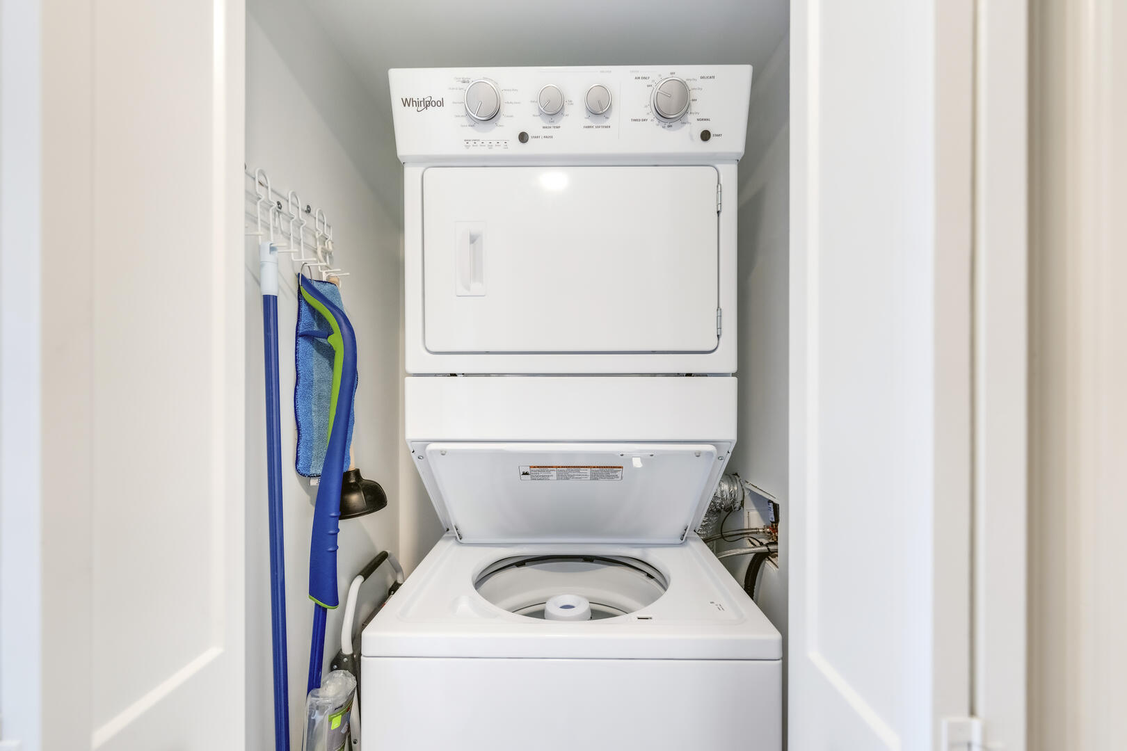 In Unit Washer and Dryer