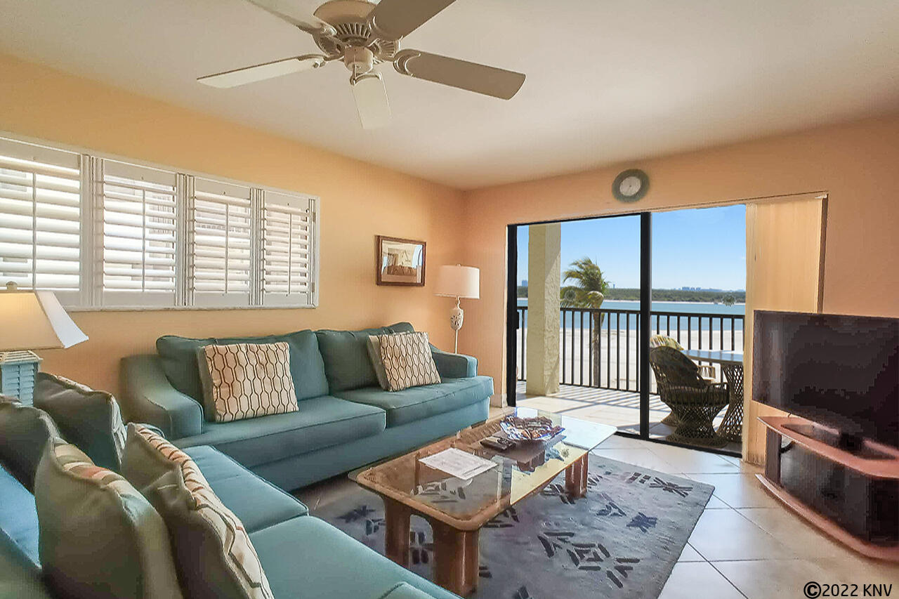 Room with a VIEW at Carlos Pointe 421