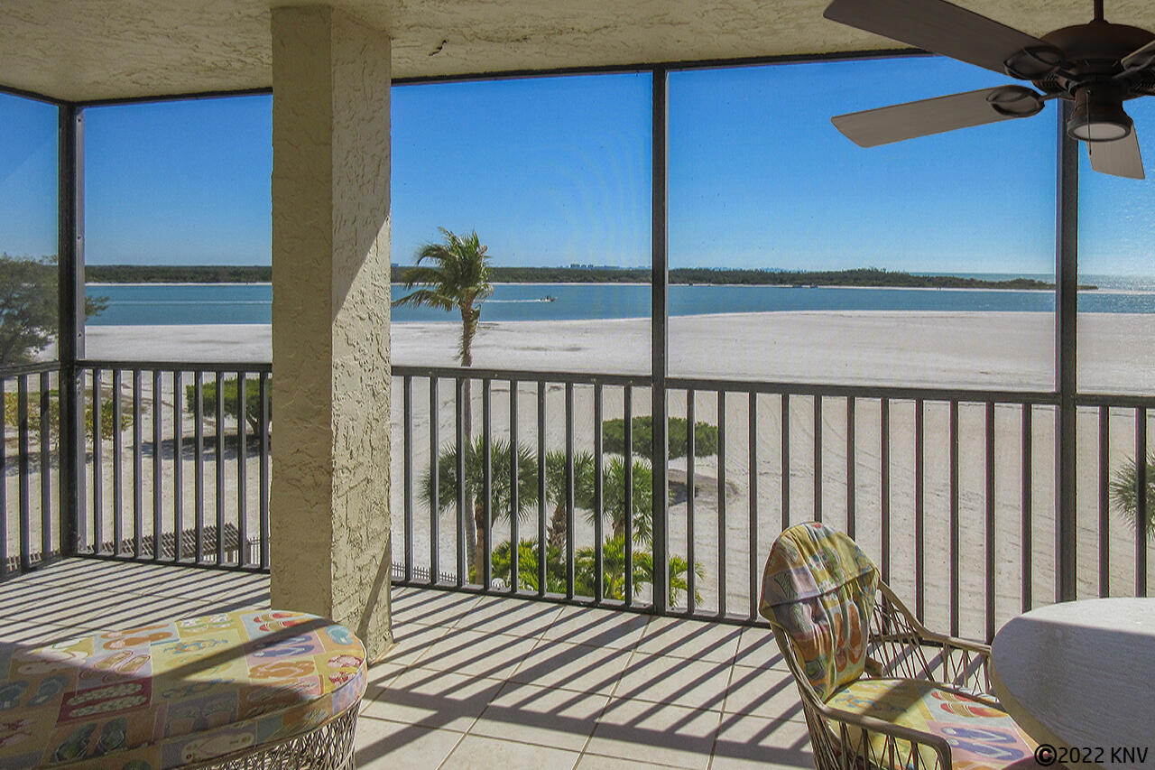 Say Hello to Sea Breezes and Direct Gulf Views