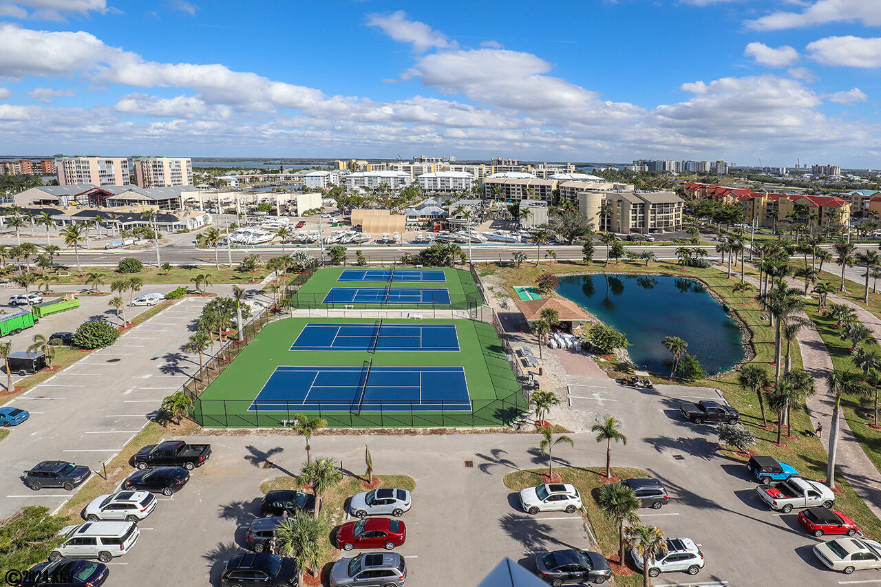 Estero Beach And Tennis Club