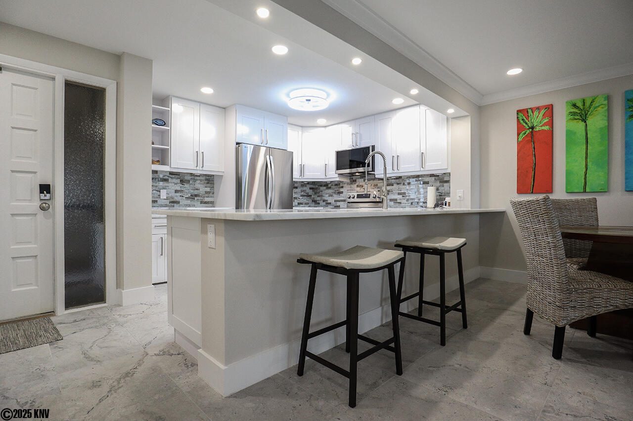 Breakfast Bar is just one of the wonderful features of this Kitchen