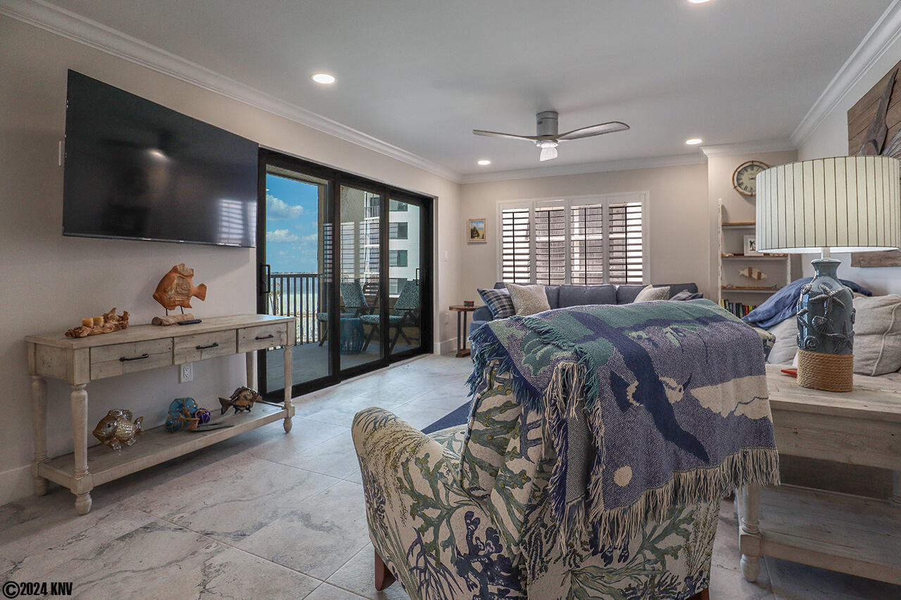With chic Coastal Style, this condo features the perfect blend of luxury and comfort in south Fort Myers Beach.  