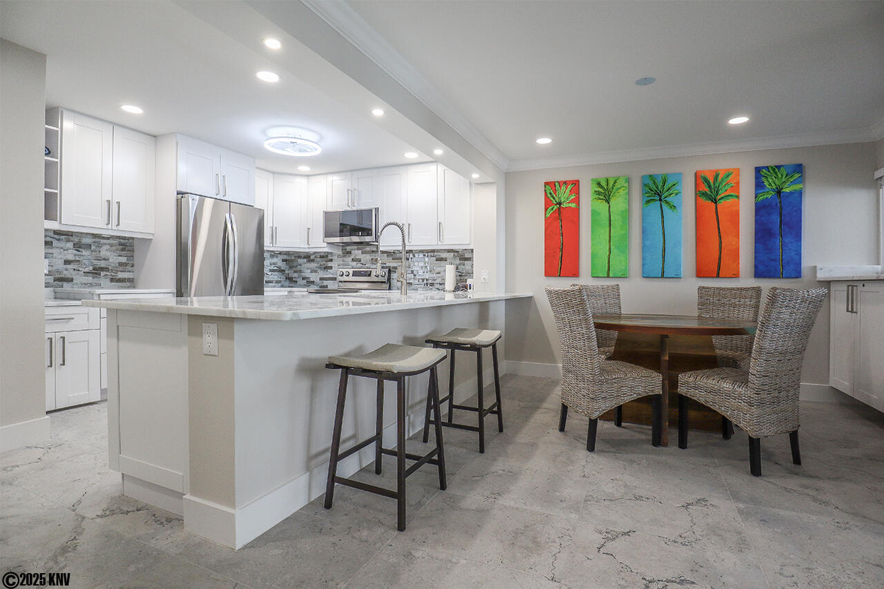 Living Space has been thoughtfully planned and decorated to offer guests a wonderful vacation experience