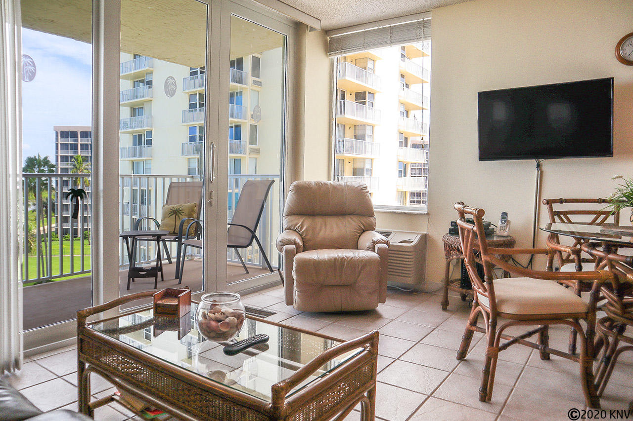 Hello Sunshine...perfect vacation getaway spot.