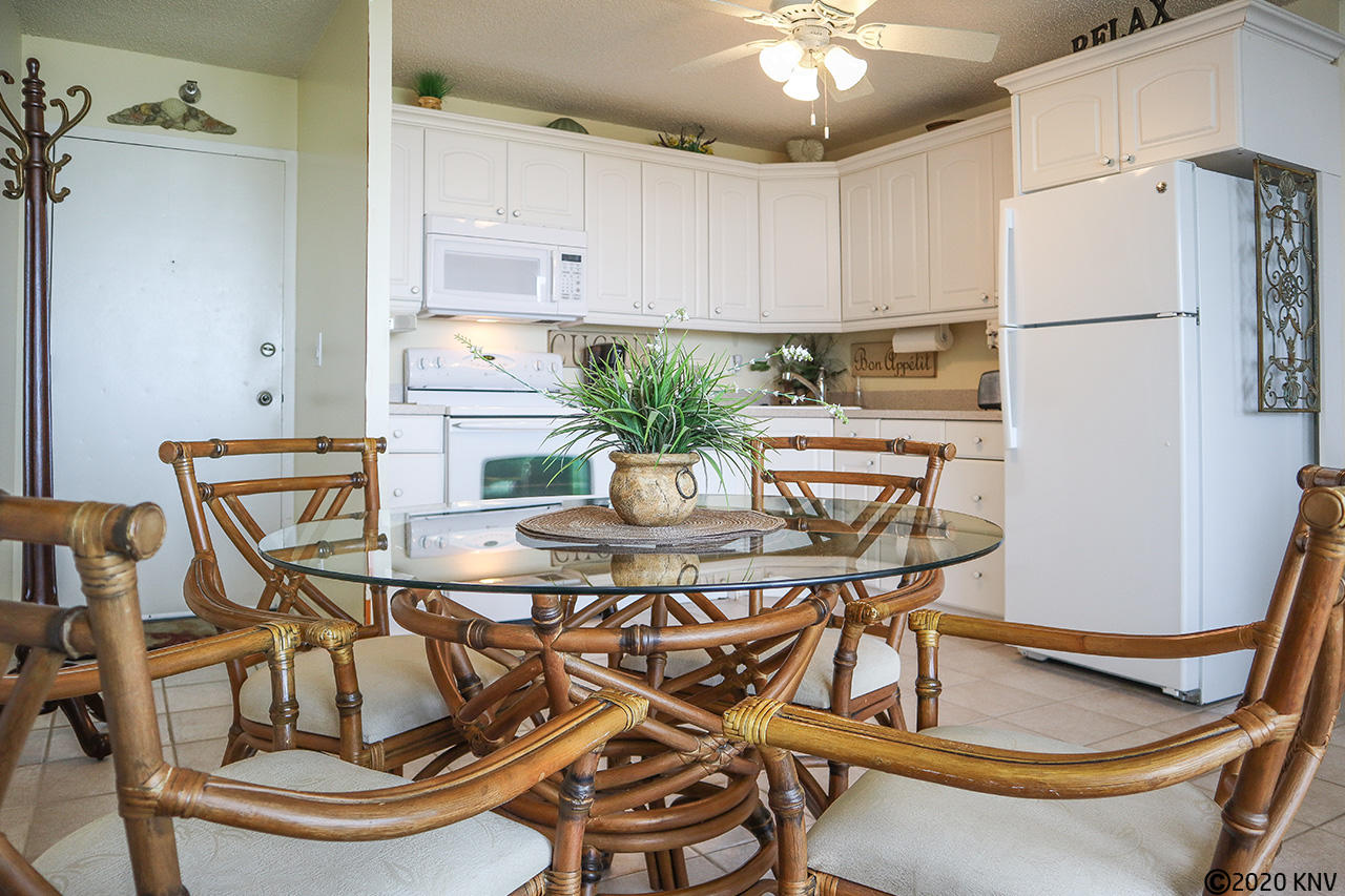 Dining Area and fully equipped kitchen