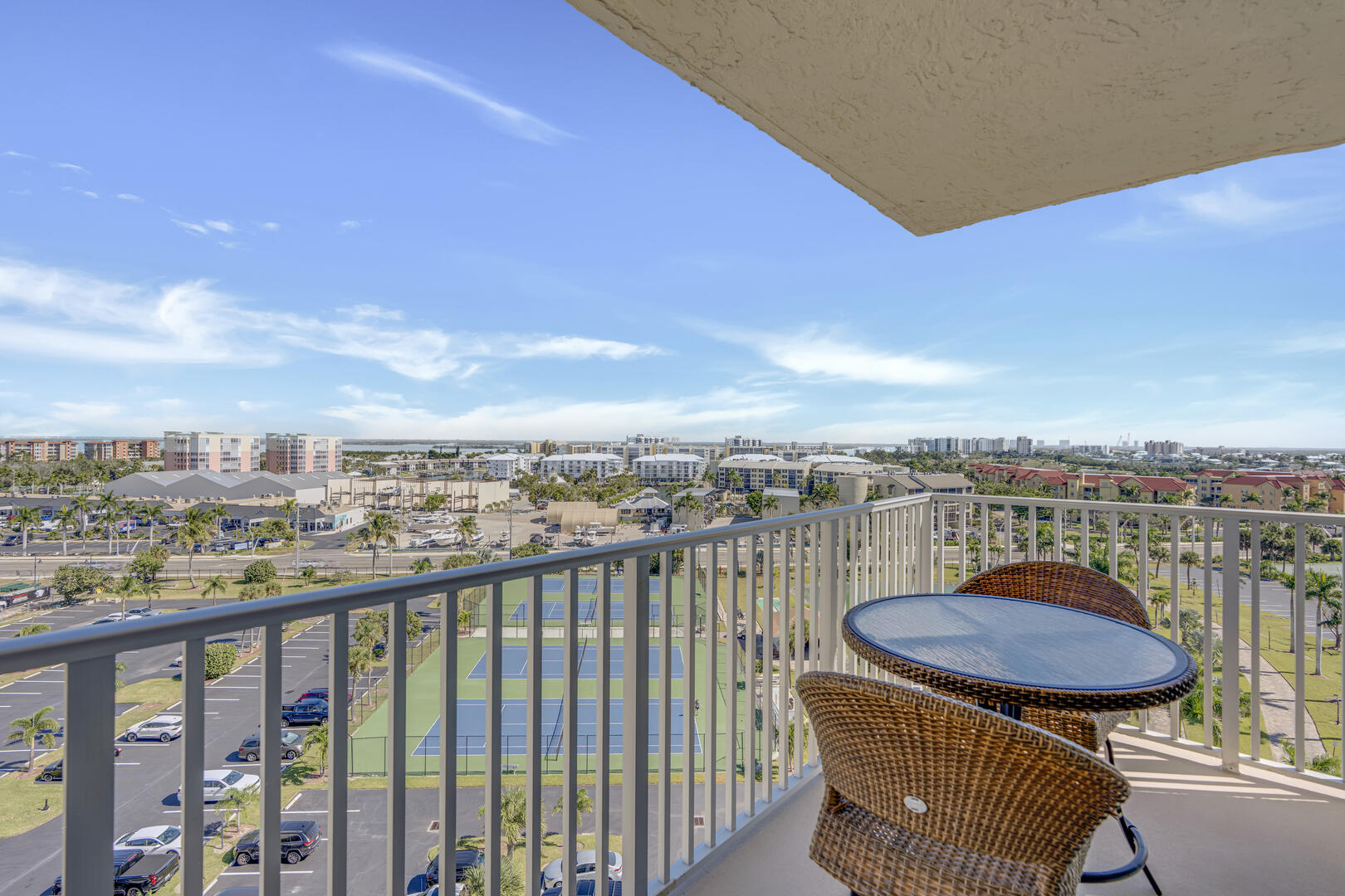 Estero Beach & Tennis Club 907B-0907B