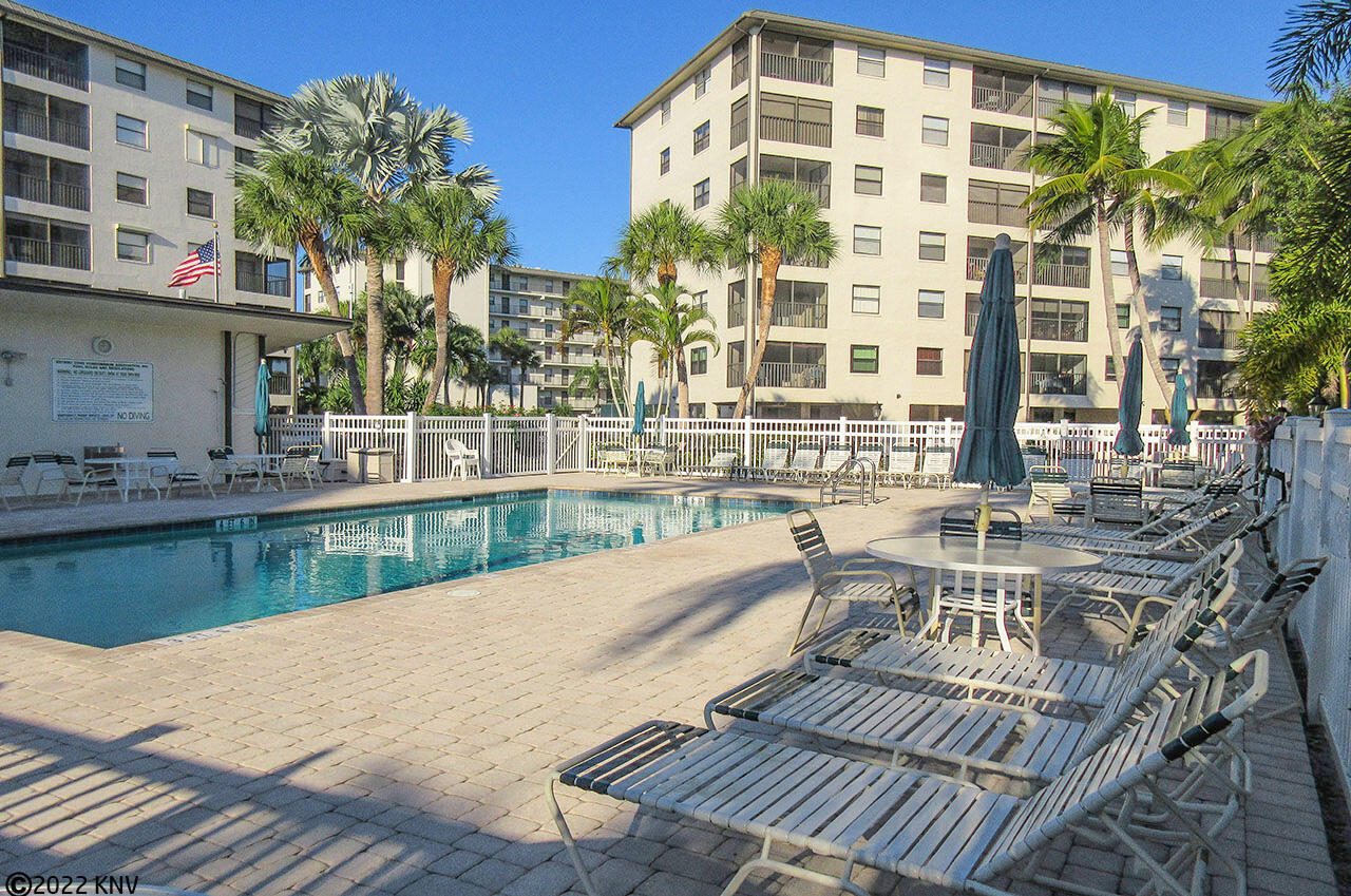 Estero Cove Pool and Deck
