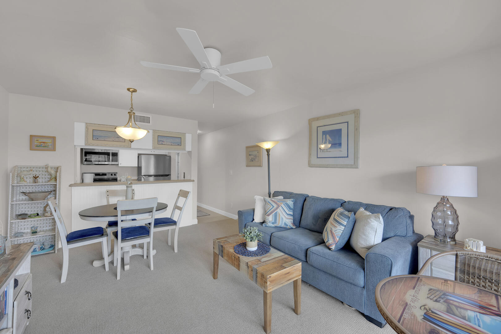 Comfortable island living room