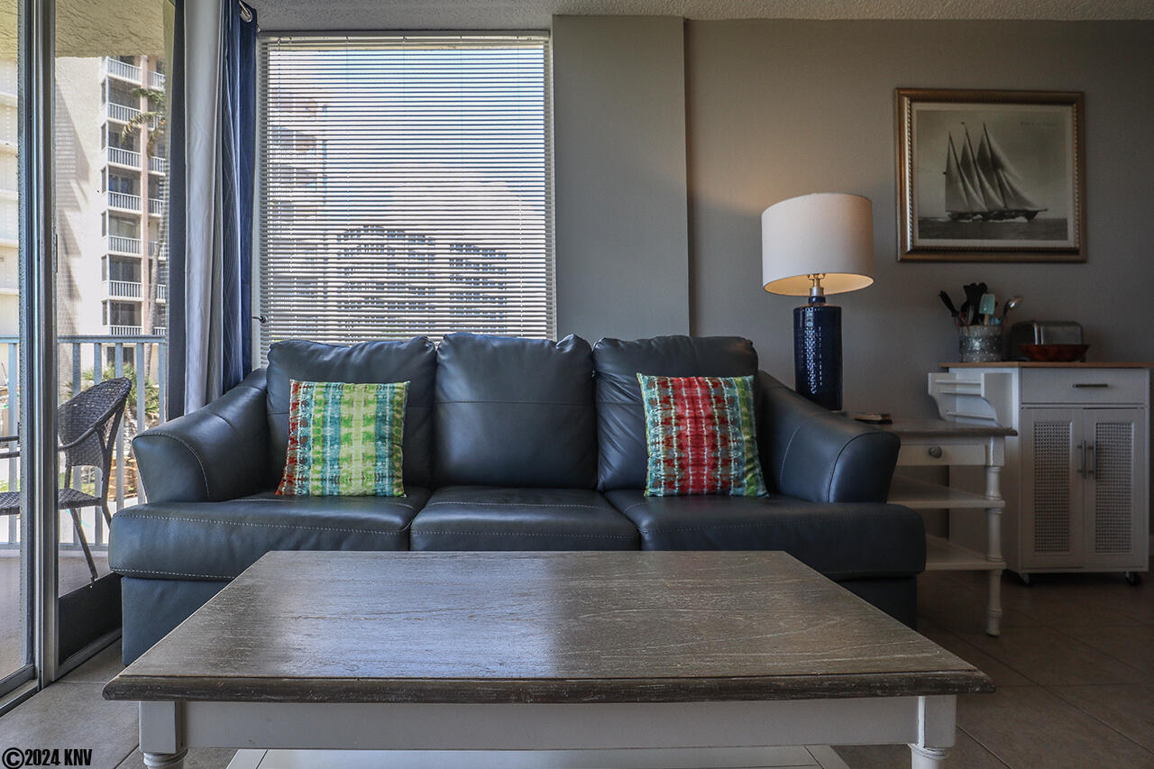 Comfy sofa is a sleeper sofa for 2 extra overnight guests.